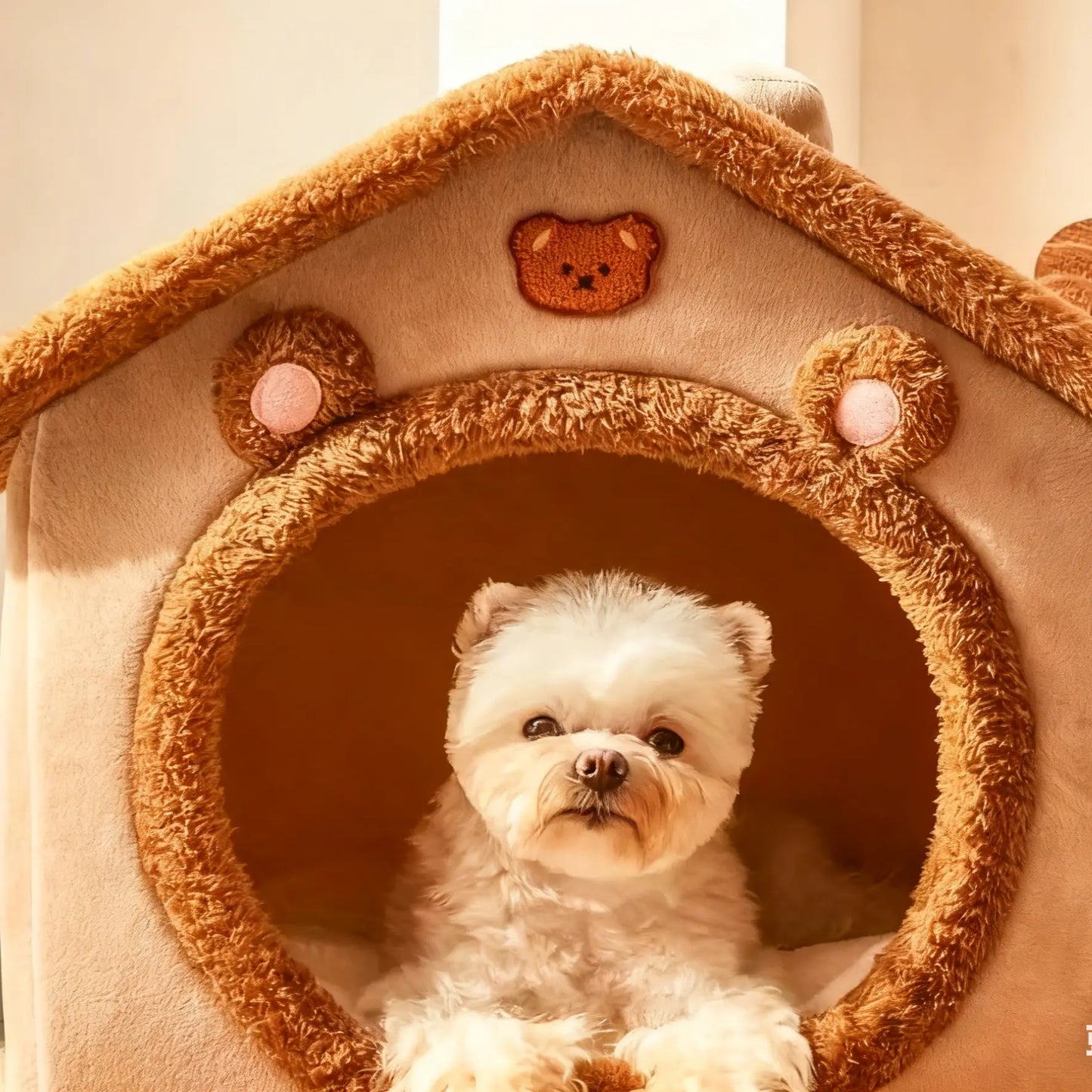 Premium Washable Pet Bed for Cats and Small Dogs - Removable Cover for Easy Cleaning, Classic Cat Cave Design, Soft Plush House Ideal for Home, Travel, and Napping, Perfect for Kittens, Puppies, and Small Breeds with Winter Comfort Blankets