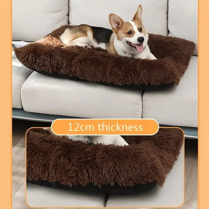 Premium Soft Faux Fur Pet Bed - Non-Slip Comfortable Sleeping Pad for Dogs and Cats, XL Size, Washable and Cozy Design for All Breeds and Seasons, Light Grey
