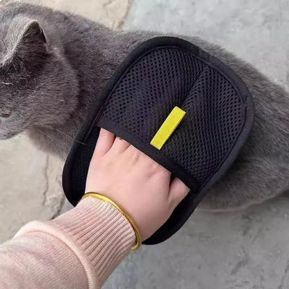 Pet Hair Removal Glove for Cats and Dogs - Effectively Captures Loose Fur with Flexible Design