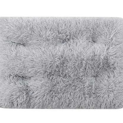 Premium Soft Faux Fur Pet Bed - Non-Slip Comfortable Sleeping Pad for Dogs and Cats, XL Size, Washable and Cozy Design for All Breeds and Seasons, Light Grey