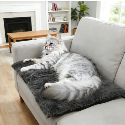 Premium Soft Faux Fur Pet Bed - Non-Slip Comfortable Sleeping Pad for Dogs and Cats, XL Size, Washable and Cozy Design for All Breeds and Seasons, Light Grey