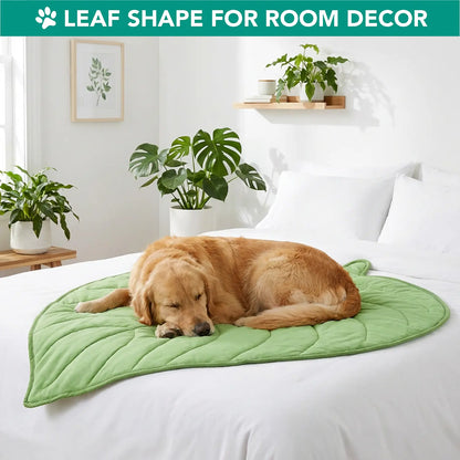 Petami Reversible Dog Cooling Mat - Unique Shape Soft Fleece and Nylon Blanket for All-Season Use, Q-Max > 0.3
