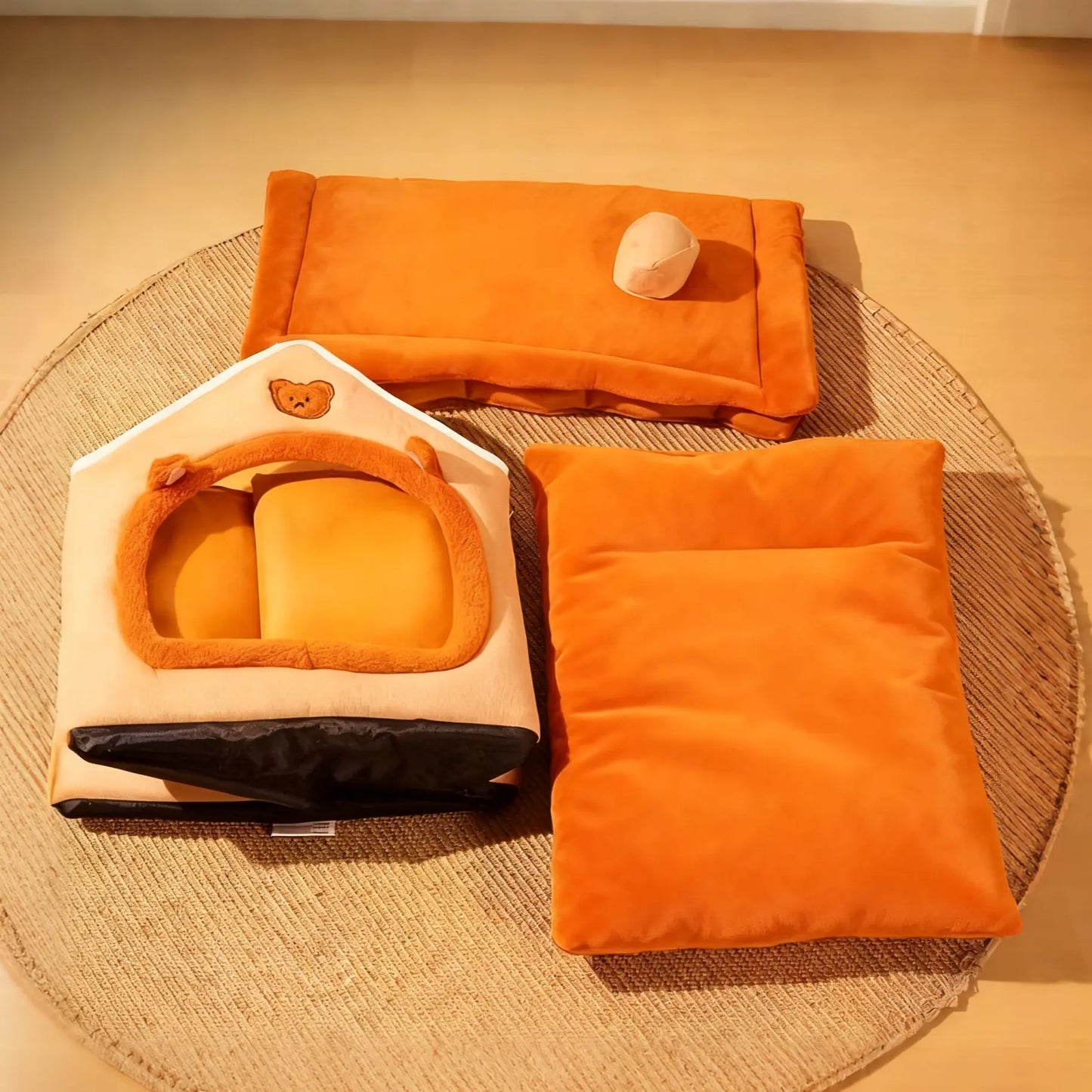Premium Washable Pet Bed for Cats and Small Dogs - Removable Cover for Easy Cleaning, Classic Cat Cave Design, Soft Plush House Ideal for Home, Travel, and Napping, Perfect for Kittens, Puppies, and Small Breeds with Winter Comfort Blankets